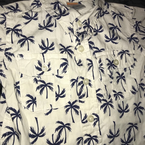 🌴Baby Boy Palm Tree Print Button Up | 12-18 Month - Picture 2 of 3